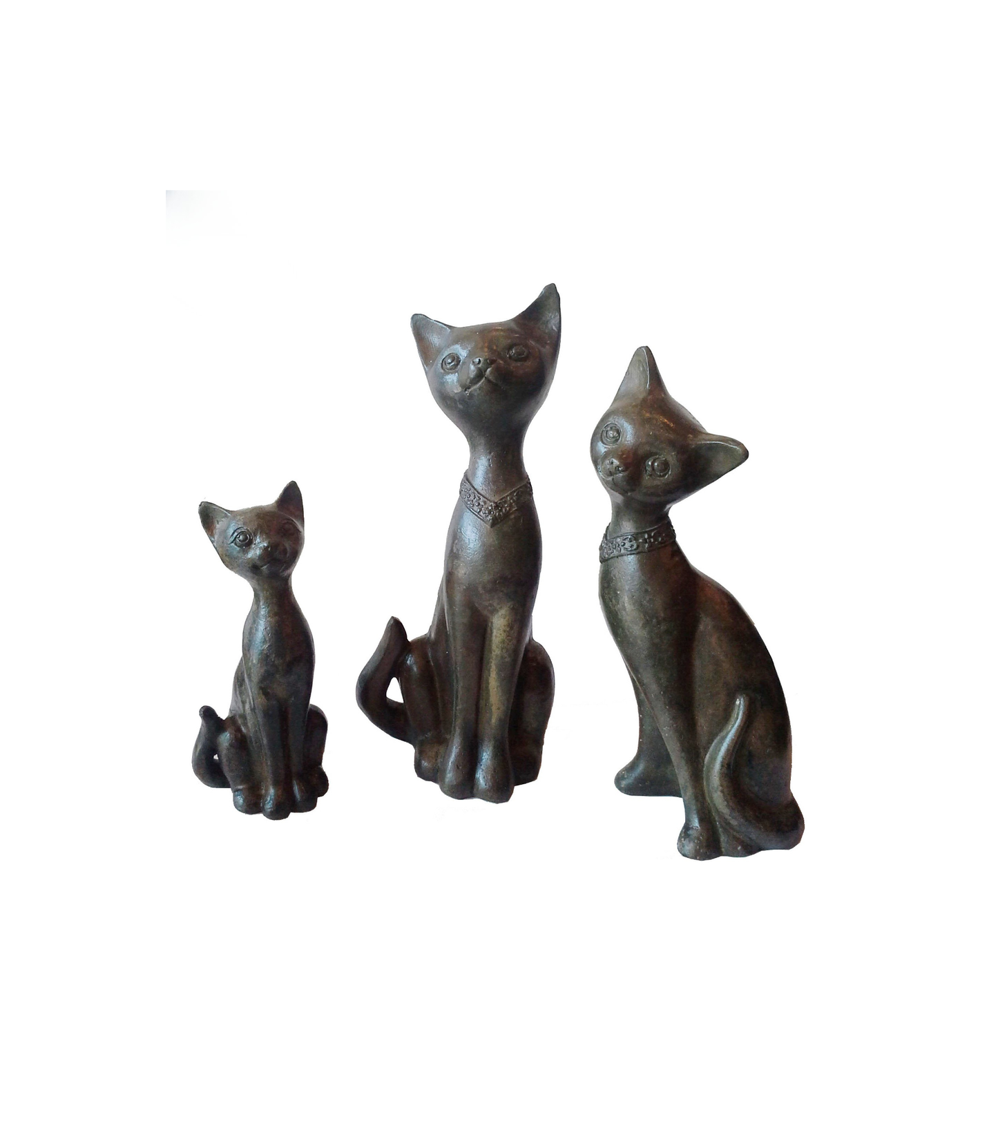 Three bronze luxury handmade furniture cat figurines in different sizes, ideal for modern luxury decor, on a white background.