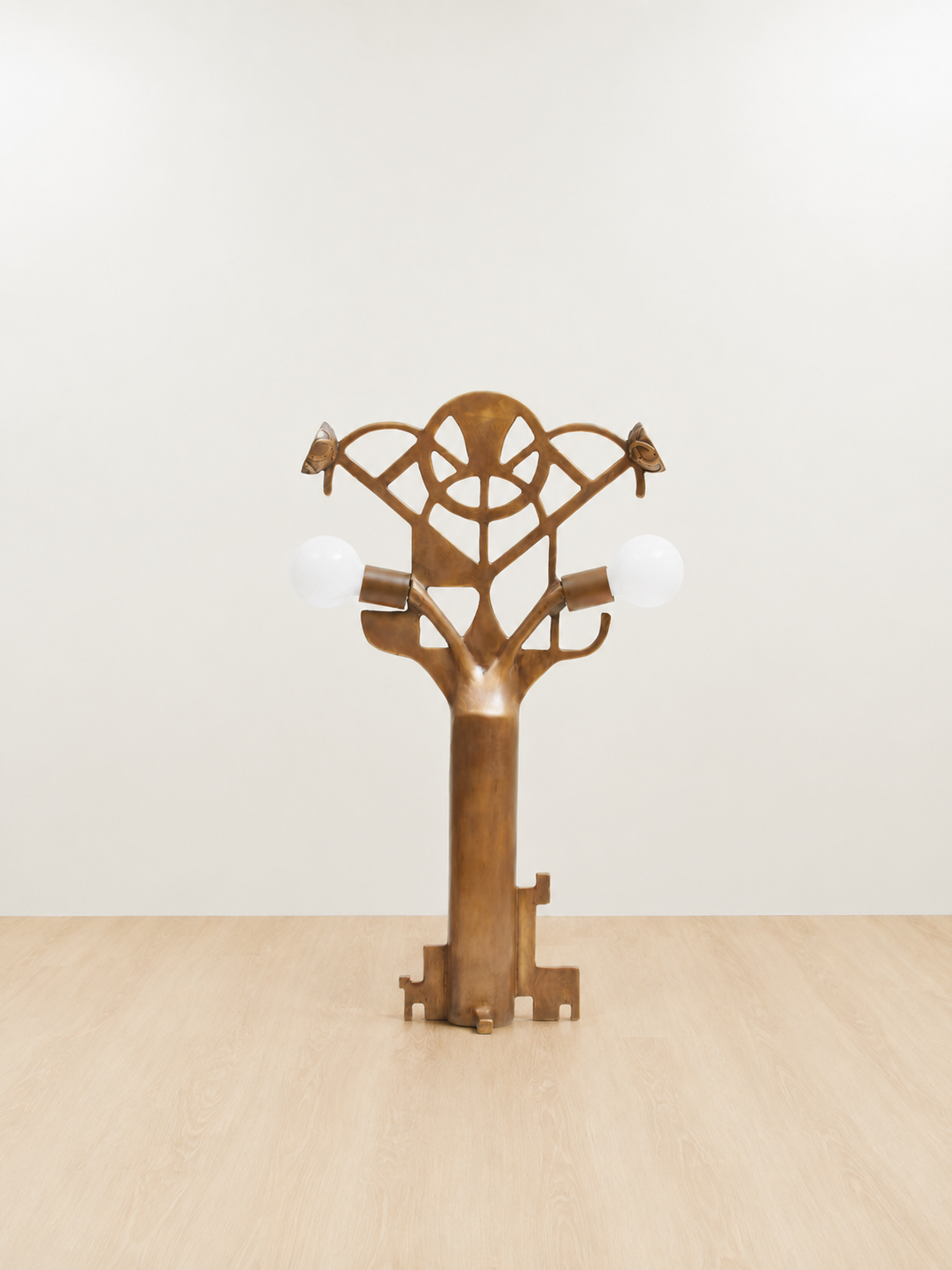 Decorative key-shaped gold brass luxury handmade furniture lamp with intricate design, perfect for modern luxury decor, on a white background.