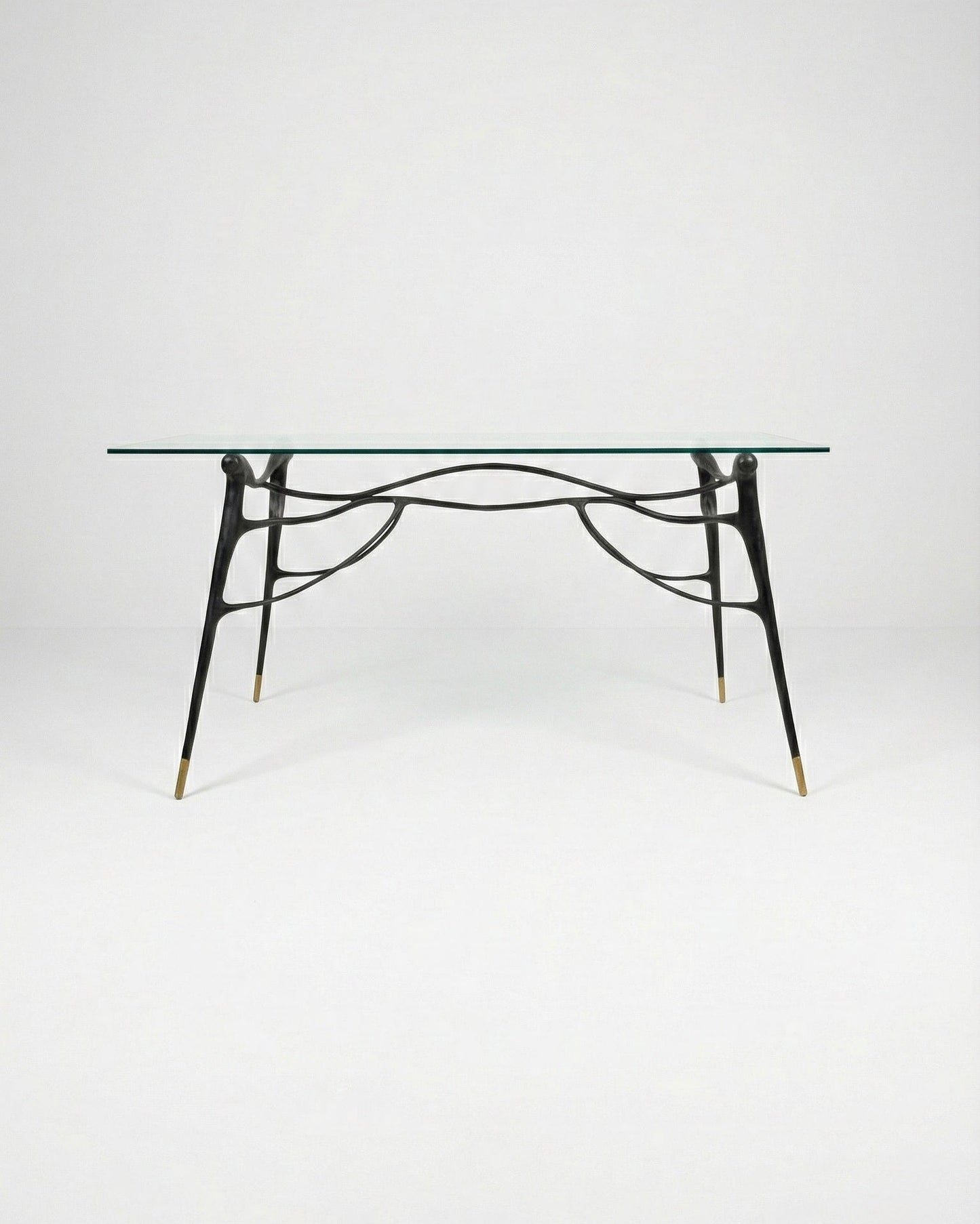 Sumi Dining Table