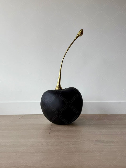 Cherry (L)